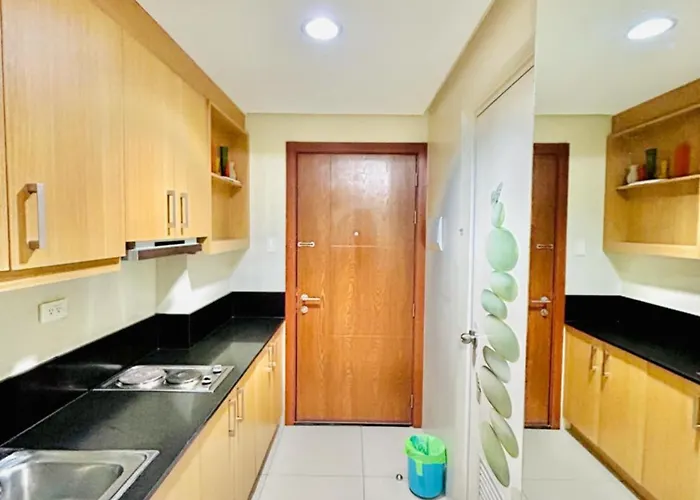 Shell Residences Condotel Moa108 By Sgg Aparthotel *
